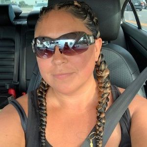 Meet your Posher, Jenny